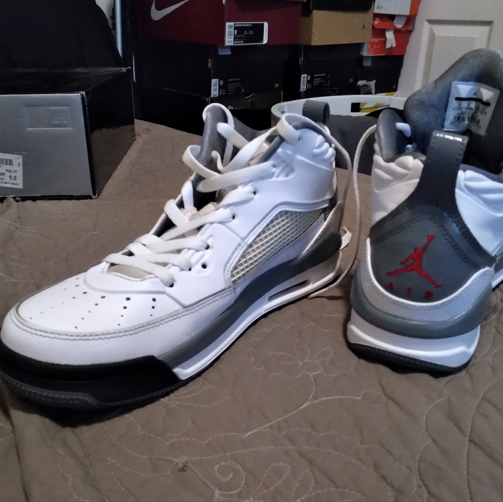 Jordan flights - Picture 3 of 8